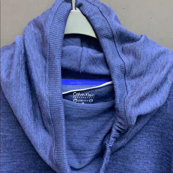 Calvin Klein Pullover - Picture 2 of 4